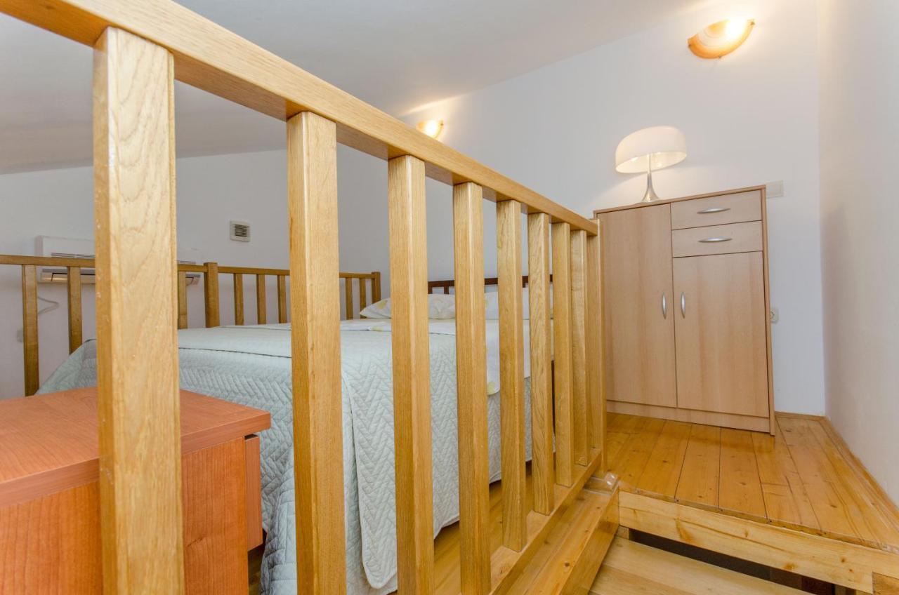 Knezovicapartments Živogošće エクステリア 写真