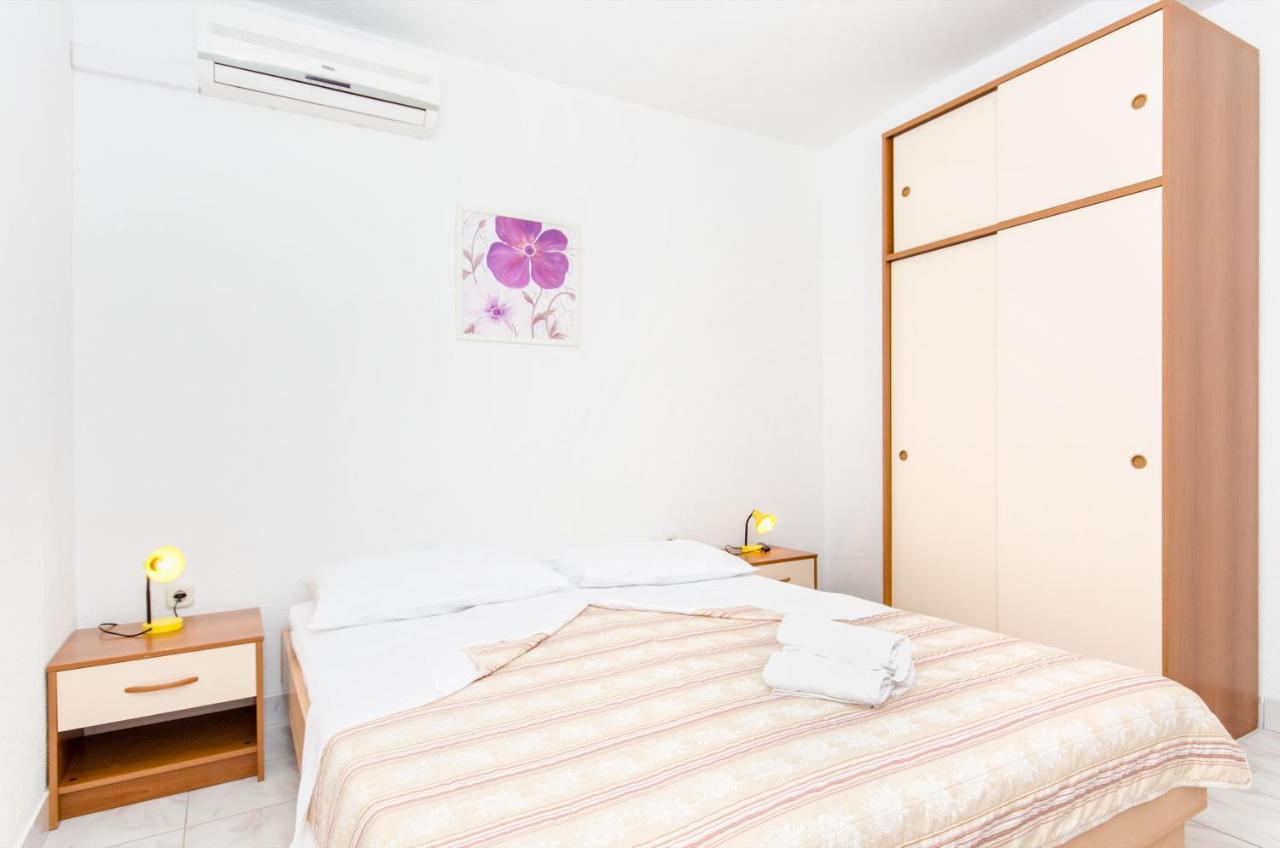 Knezovicapartments Živogošće エクステリア 写真