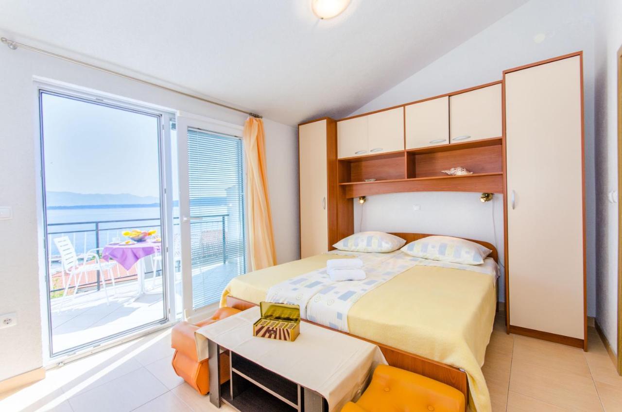 Knezovicapartments Živogošće エクステリア 写真