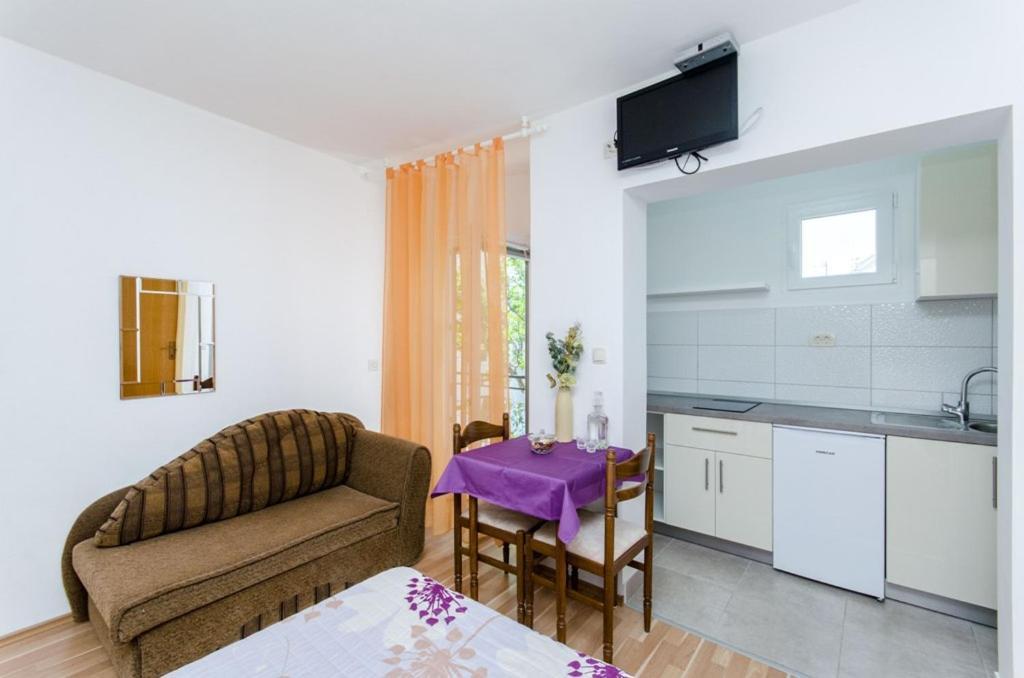 Knezovicapartments Živogošće エクステリア 写真