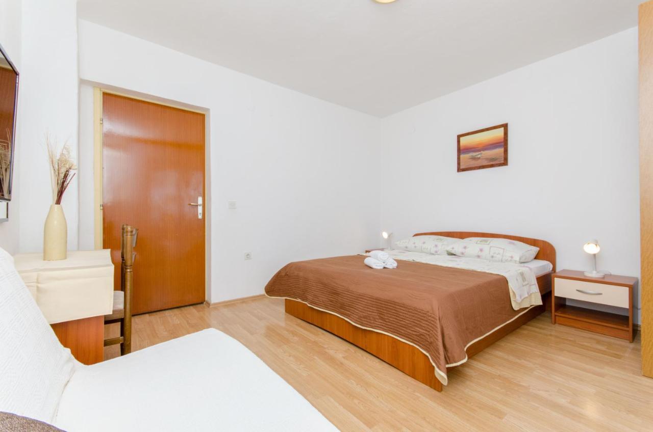 Knezovicapartments Živogošće エクステリア 写真